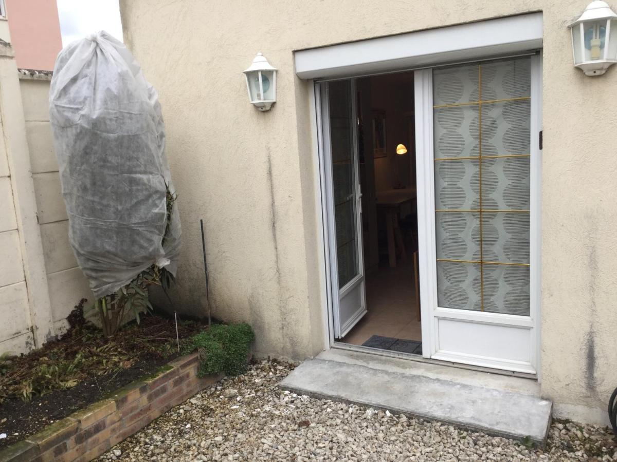 Studio Fond De Jardin Palaiseau Exterior foto